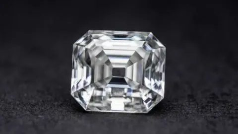 Asscher Cut Diamonds: Everything You Need To Know